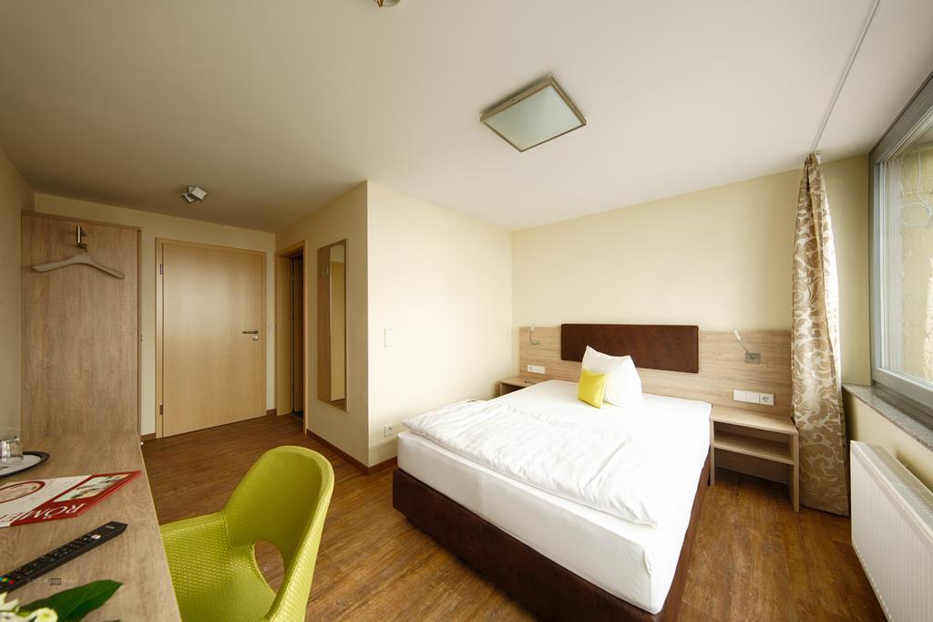 Hotel Herrenberg Extérieur photo